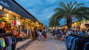 night markets bangkok