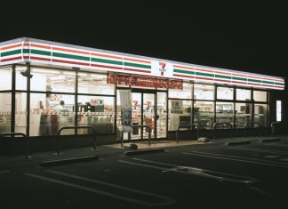 Spending 24 Hours Eating at 7-Eleven Thailand
